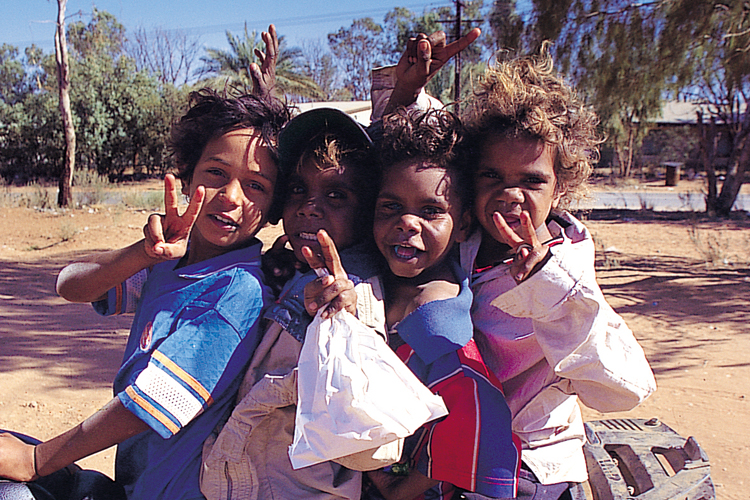 Enfants aborignes  Australie.