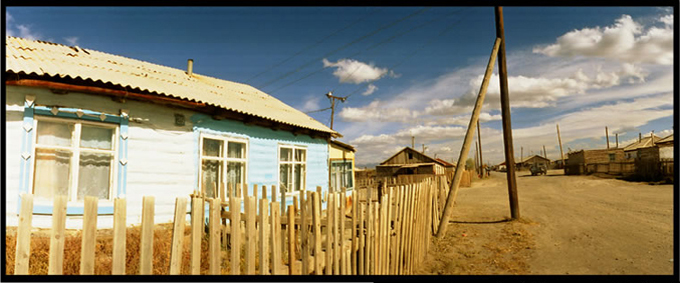 Koch-Agats est la ville la plus proche de la frontire mongole. On y vient de toute la rpublique pour acheter et vendre.